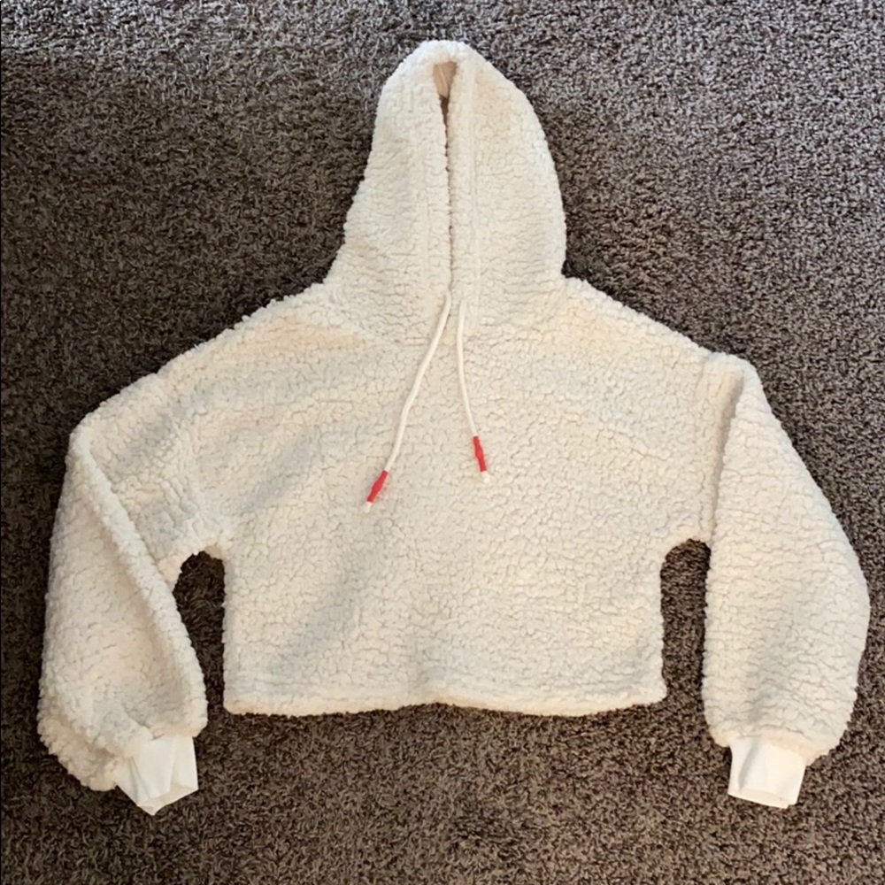 NWT zaful cropped hoodie